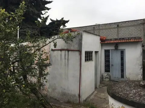 CASA EN LOTE PROPIO :: OPORTUNIDAD :: EXCELENTE :: CONSULTE