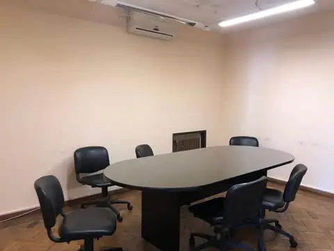 Oficina en Venta en Zona Centro, USD 320.000