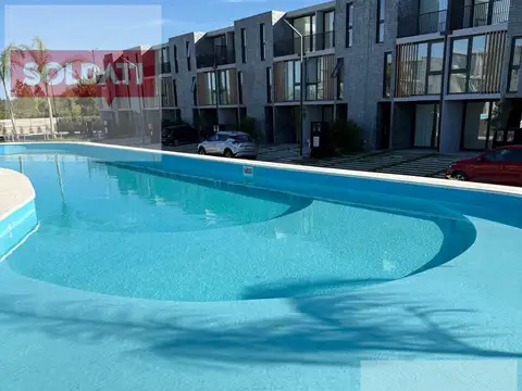 Casa 4 ambientes en Venta en Sunny Tigre - Camino de los Remeros