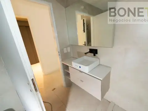 Departamento en Alquiler en Colegiales, $ 650.000