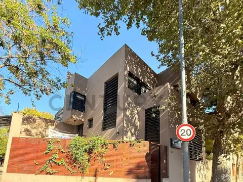 Casa en Venta en Parque Chacabuco, CABA