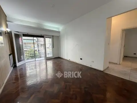 PASTEUR Y AV. CORDOBA - FRENTE 71 M2 BALCON TODO SOL DOBLE ENTRADA