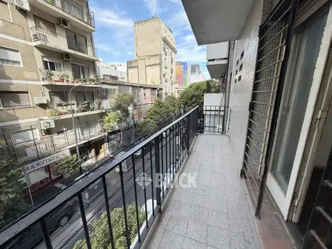 Departamento en Alquiler en Balvanera, $ 800.000