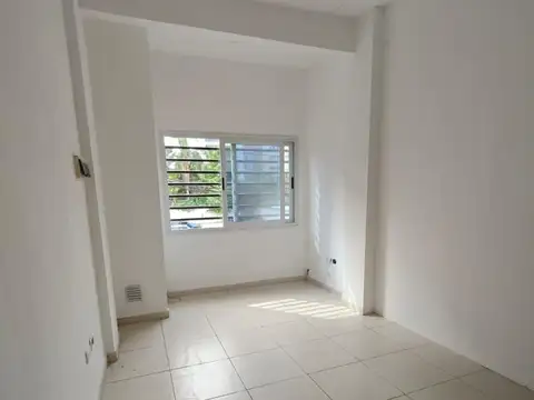 Grv - Alquiler De Oficina En Muñiz , Piso 1