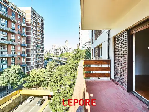 Avenida Del Libertador 5500, Piso 5