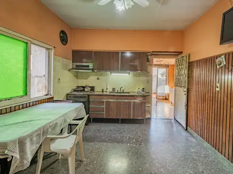 Depto Tipo Casa en Venta en Tablada, USD 64.000