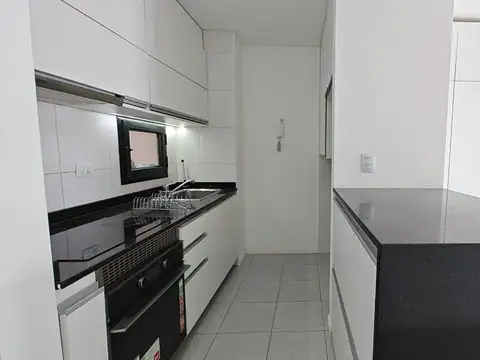 Boulevard Olimpico Jose Benjamin Zubiaur 4500