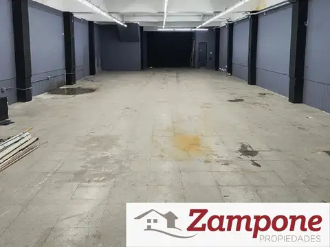 Local en Venta en Munro, USD 380.000