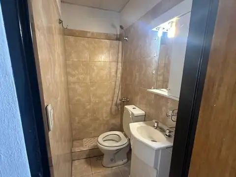Departamento en Alquiler en Barrio Parque San Martín, $ 340.000