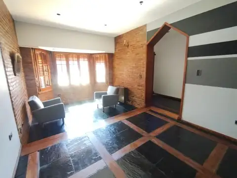 Casa en Venta en San Antonio de Padua, USD 230.000