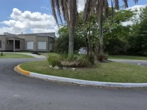 Casa en Venta en San Eliseo Golf & Country, USD 230.000