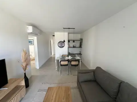 Green Boero Escobar , Piso PB