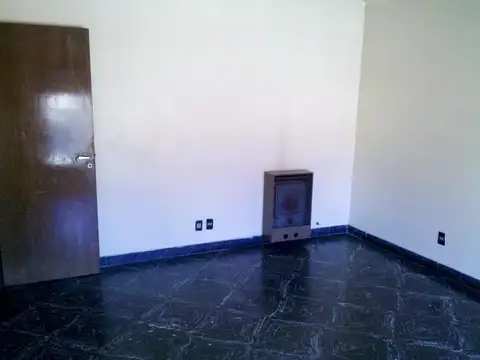 Departamento en Alquiler en Villa Saenz Peña, $ 800.000