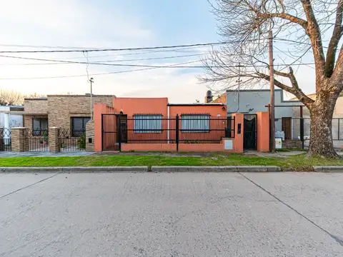 Casa en Venta en Roldan, San Lorenzo