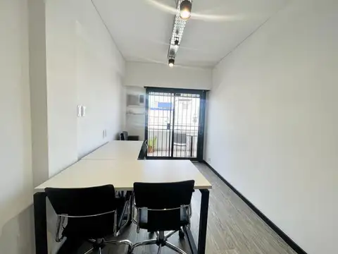 Oficina en Alquiler 40 años