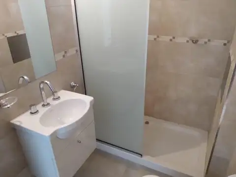 Departamento en Alquiler en Abasto, $ 650.000