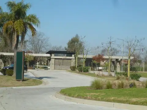 Terreno en Venta 25  mts Frente