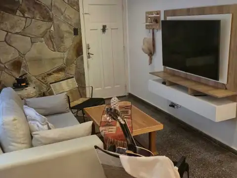 Depto Tipo Casa en Venta de 4 ambientes