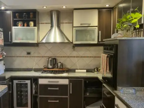 Depto Tipo Casa en Venta 48 años