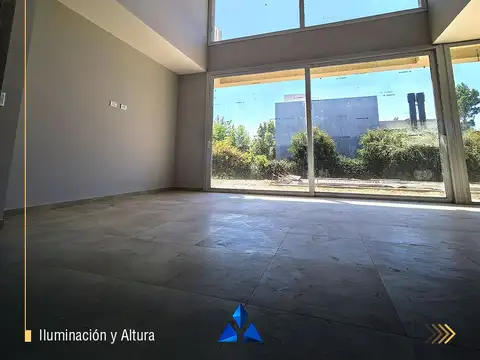 Casa 6 ambientes con 3 baños