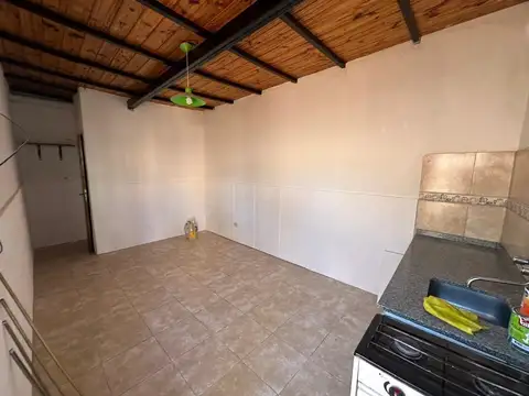 Depto Tipo Casa en Alquiler de Monoambiente