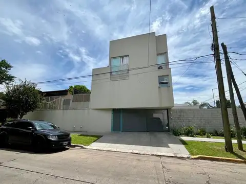 Francisco Laprida 25