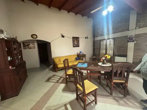 Casa en Venta en Juana Koslay, USD 190.000