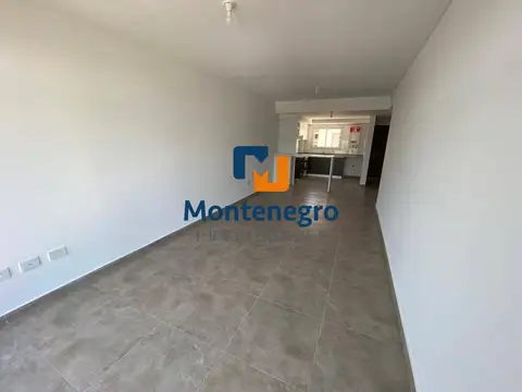 Departamento en Alquiler en Centro, $ 900.000