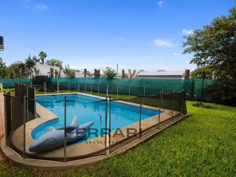 Parque Arbolado - Piscina - Galeria - BaÑos Nuevos