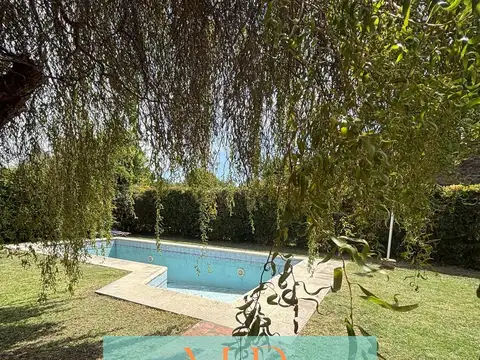 Terreno en Venta 30  mts Fondo