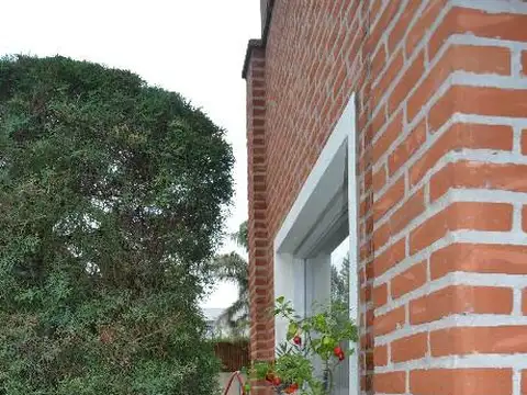 Casa en Alquiler en Ituzaingo Norte, $ 1.300.000