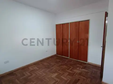 Casa en Alquiler en La Plata, $ 650.000