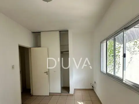 Departamento en Alquiler en Plaza Mateu, $ 470.000