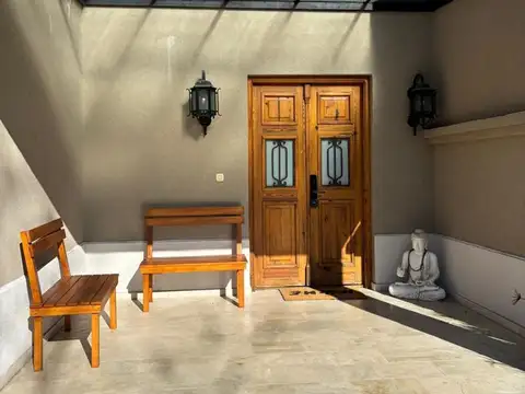 Casa en Alquiler de 4 dormitorios