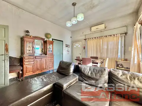 Casa en Venta en Banfield, USD 120.000