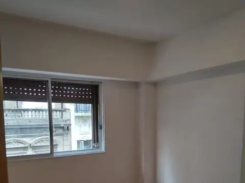 Departamento en Alquiler en Balvanera, $ 650.000