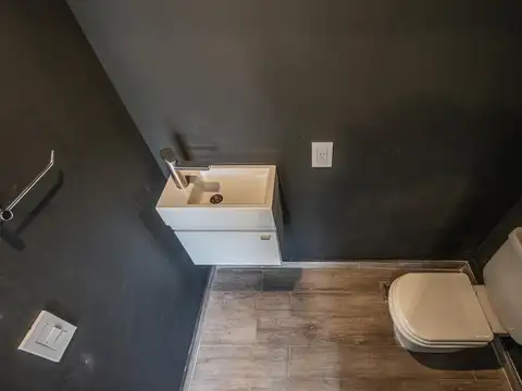 Depto Tipo Casa 3 ambientes con 2 baños