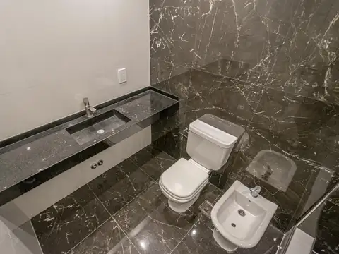 Depto Tipo Casa en Venta con 1 cocheras