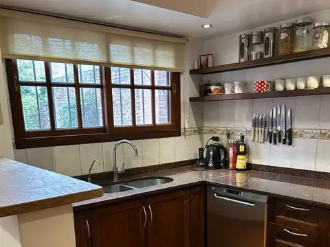 Casa en Venta en Castelar Sur, USD 230.000