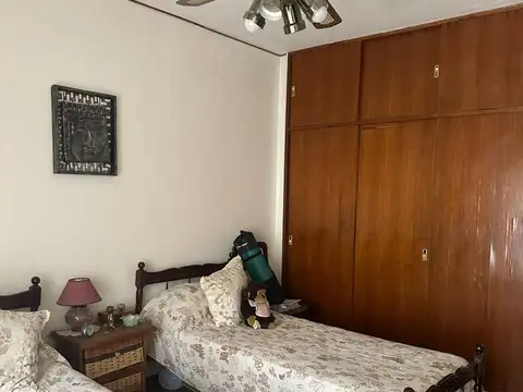 4 AMBIENTES EXCELENTE 2 BALCONES