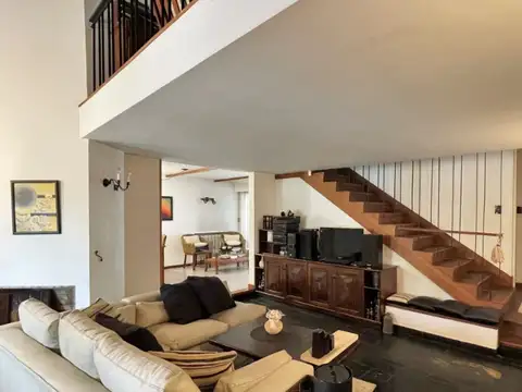 Casa en Venta en Castelar Norte, USD 290.000