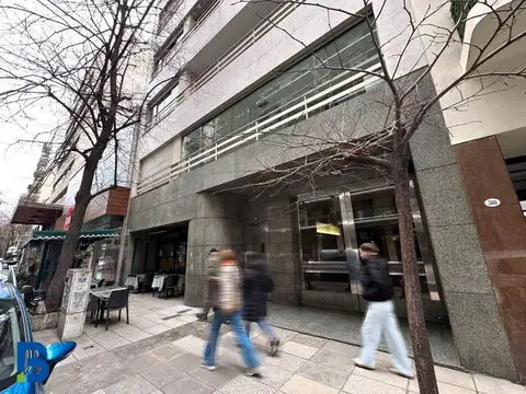 Avenida Presidente Manuel Quintana 300