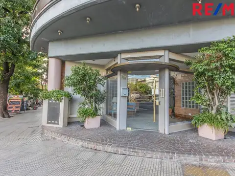 Avenida José María Moreno 800