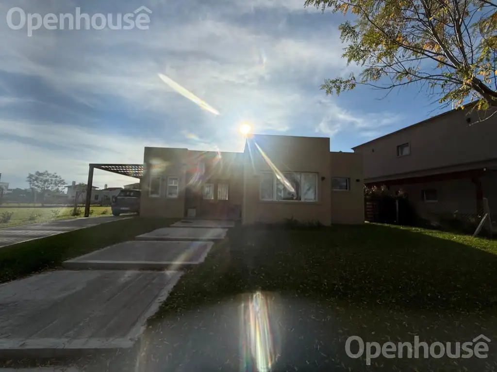 Casa en Venta con cochera