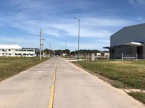 Terreno en Venta en Carlos Spegazzini, USD 700.000