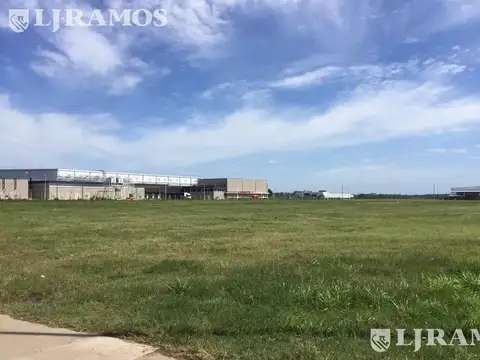 Fracción Industrial en Polo Industrial Ezeiza  