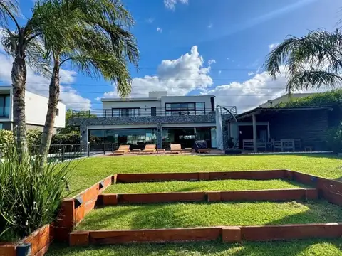 Casa  en Venta en San Benito, Villanueva, Tigre