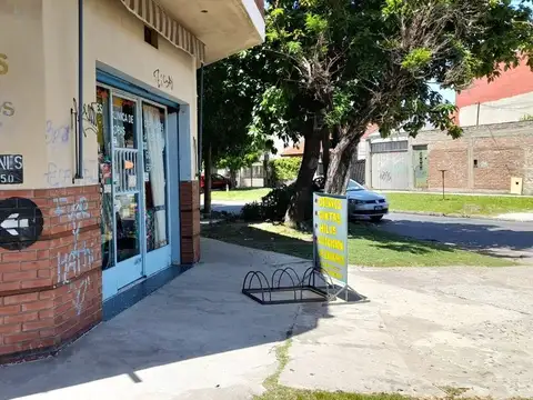 Fondo Comercio en Venta 60 años