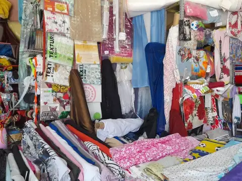 Fondo Comercio en Venta 60 años