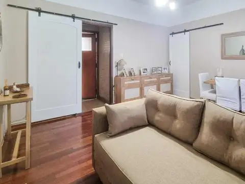 Depto Tipo Casa en Venta 26 años